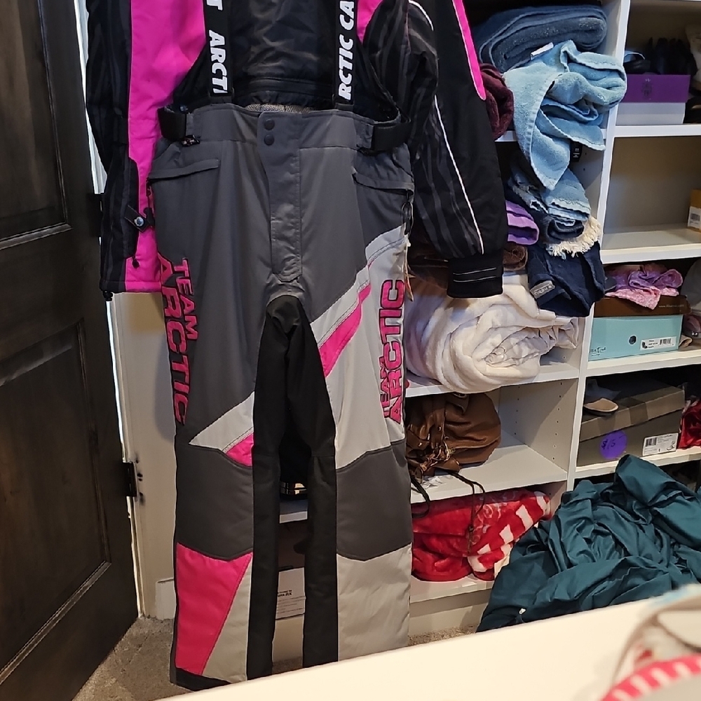Team Arctic Cat Women's Pink, Grey and Black Snowmobile Pants Size XL NWT - Picture 2 of 10